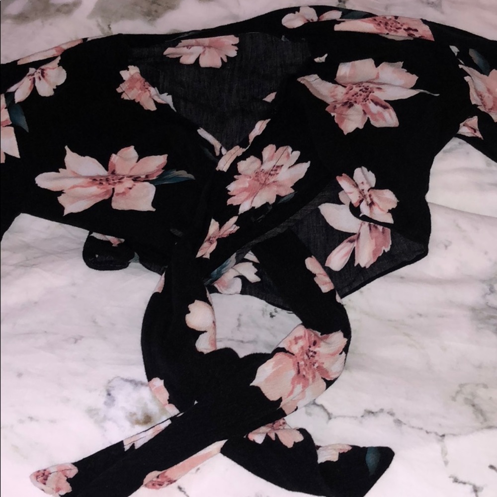 Tie floral top